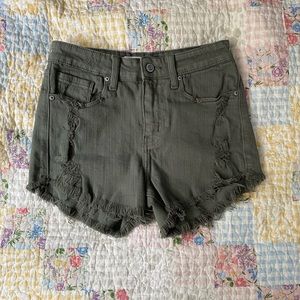 stretchy green shorts